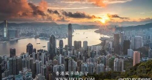 人妻与上司BD高清-探索人妻与上司关系的微妙平衡